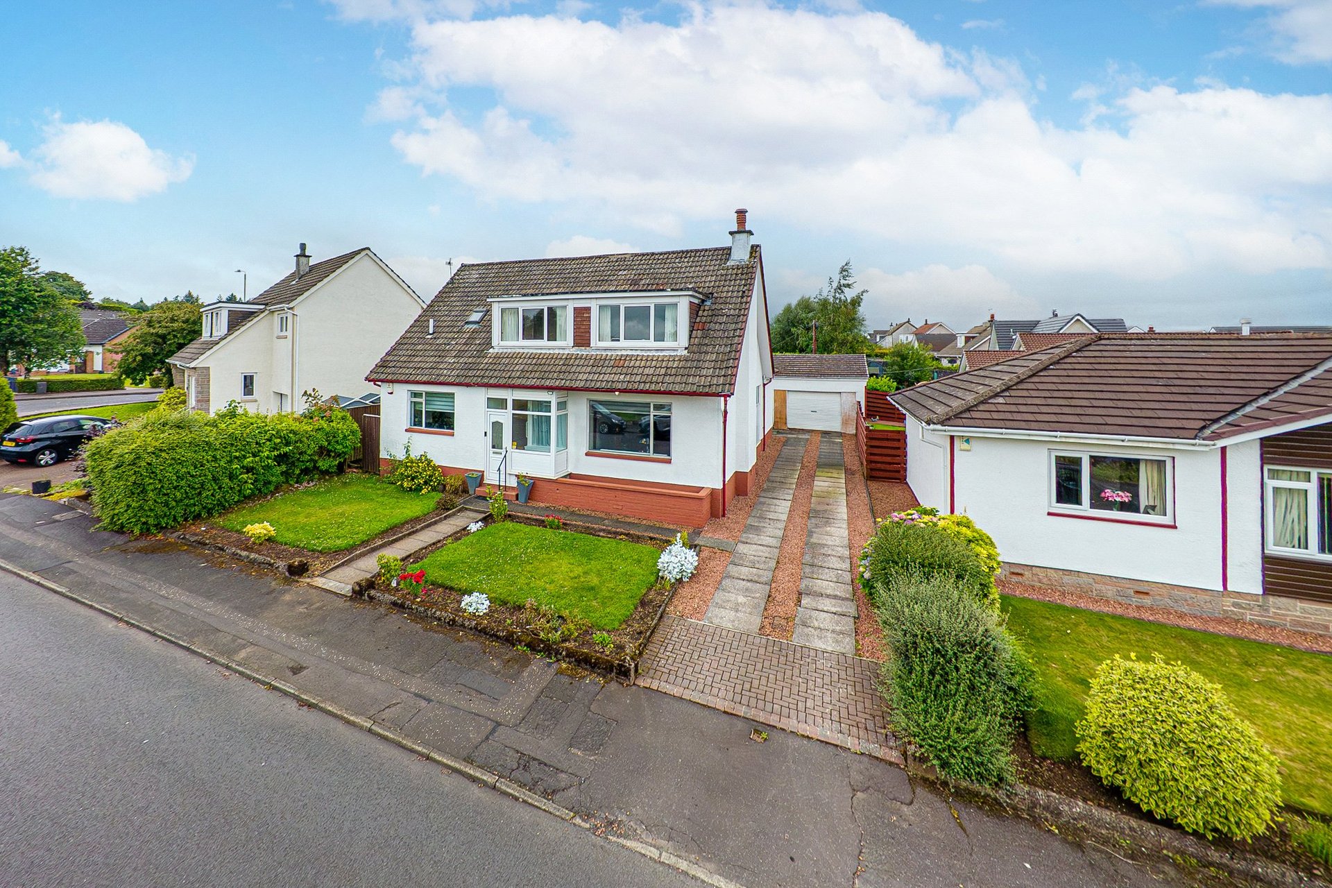 6 Cruachan Drive, Newton Mearns, Glasgow, G77 5JS - Picture #2