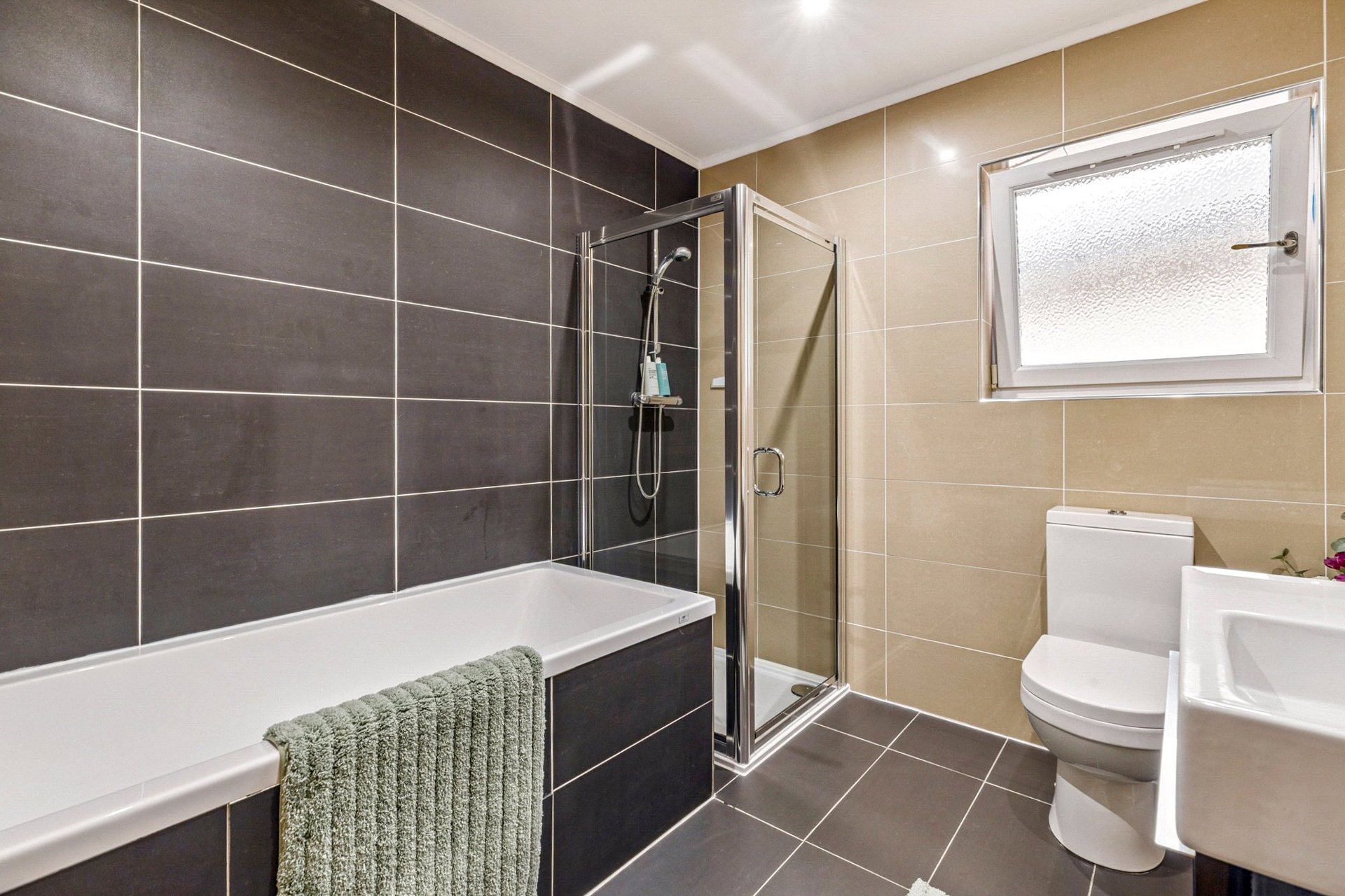 4 Cathkin Gate, High Burnside, Glasgow, South Lanarkshire, G73 5RW - Picture #25