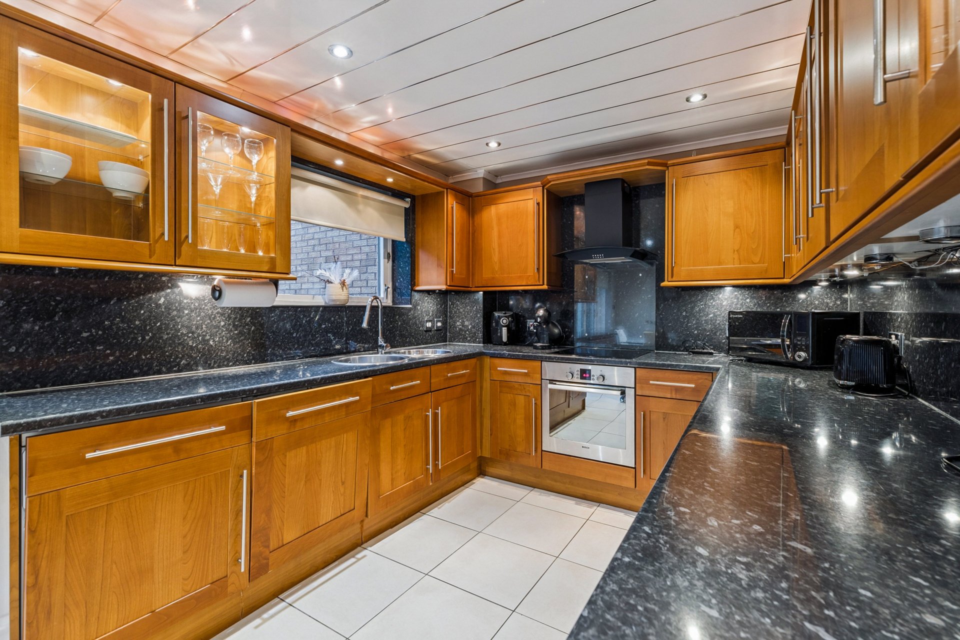 52 Carleton Gate, Giffnock, Glasgow, East Renfrewshire, G46 6NU - Picture #4