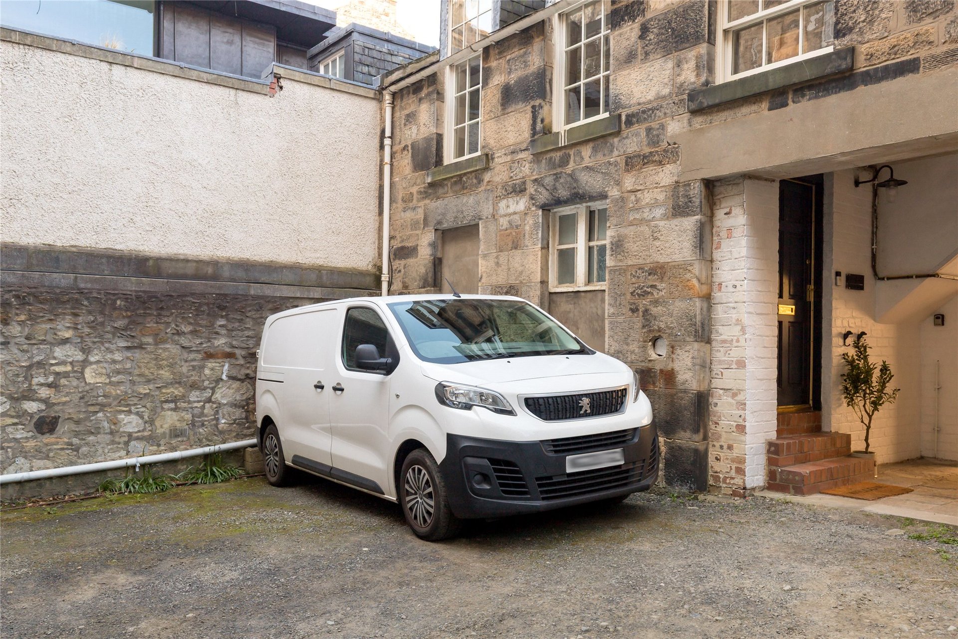 28 Abercromby Place, Edinburgh, EH3 6QE - Picture #24