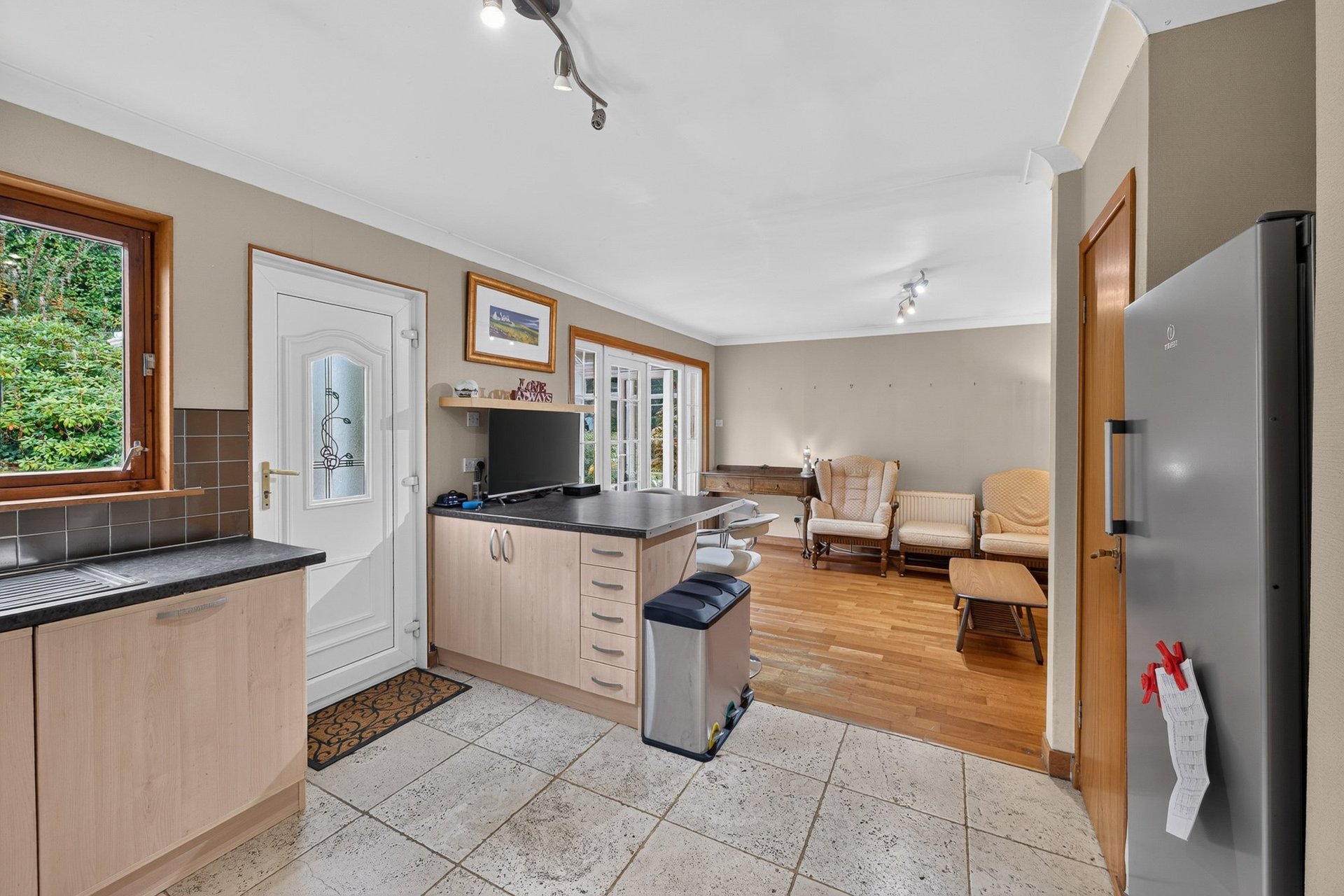 9 Cromalt Crescent, Bearsden, G61 4RX - Picture #10