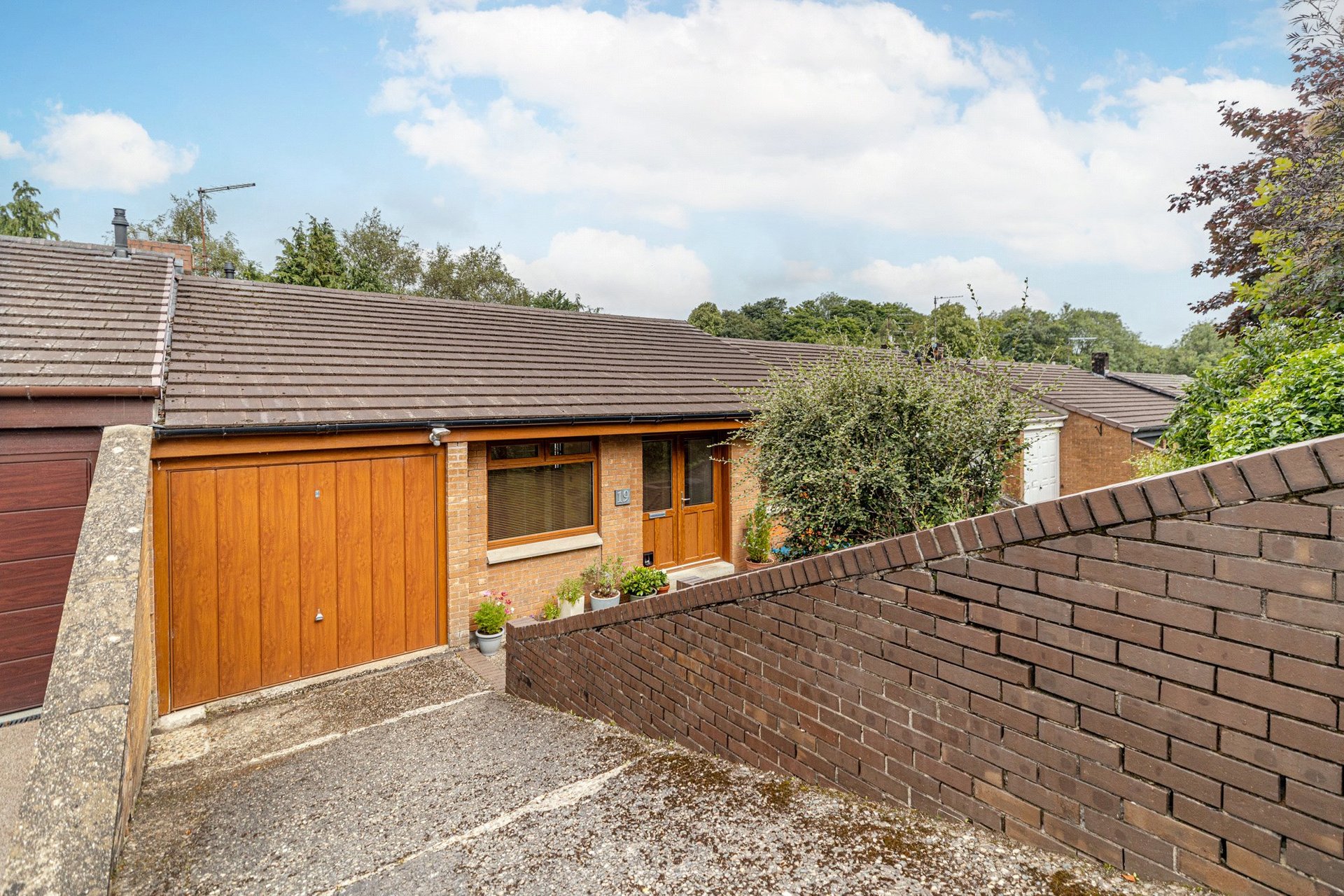 19 West Chapelton Crescent, Bearsden, G61 2DE - Picture #41