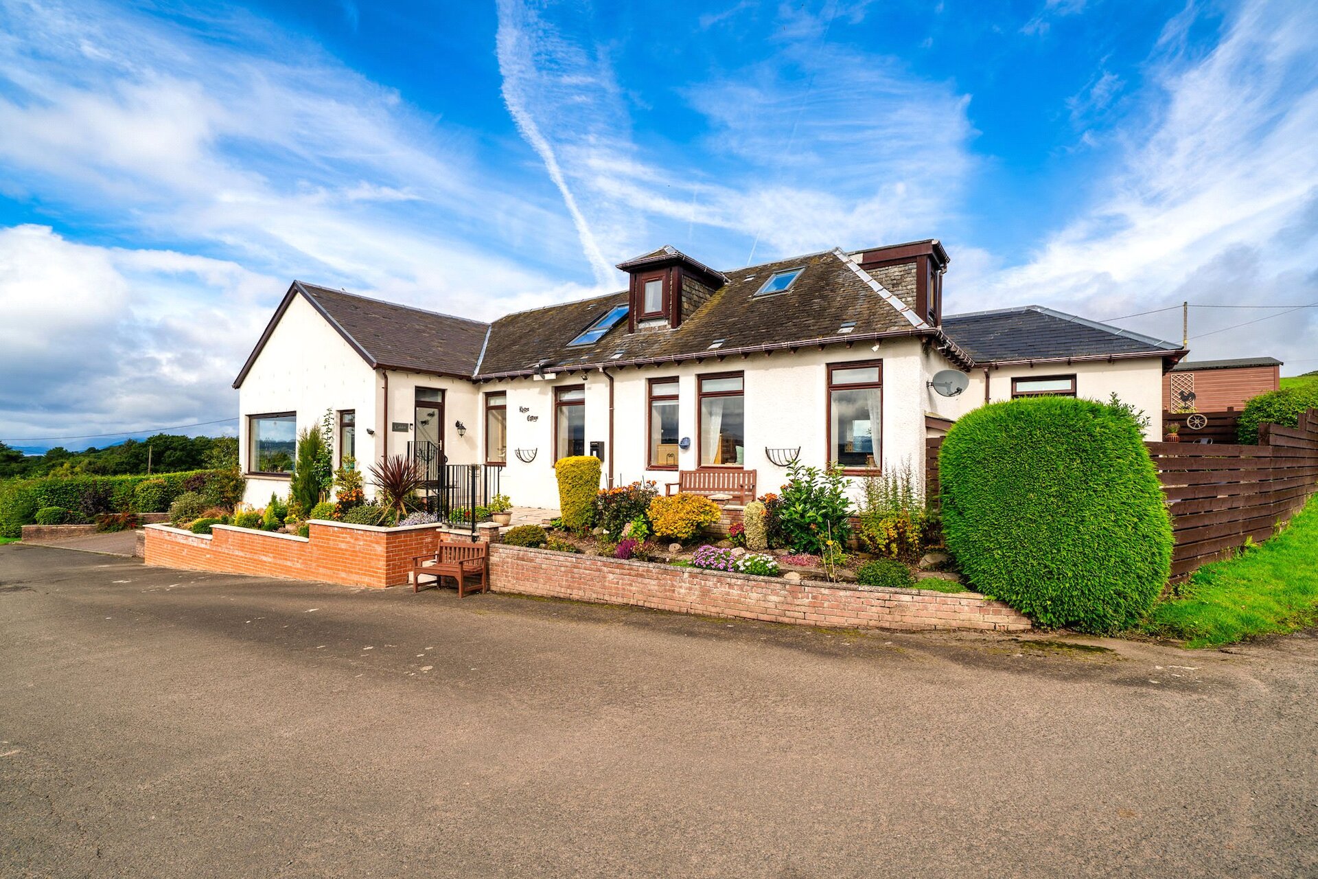 Kintra Cottage, Carman Road, Cardross, Dumbarton, Argyll and Bute, G82 5ER - Picture #1