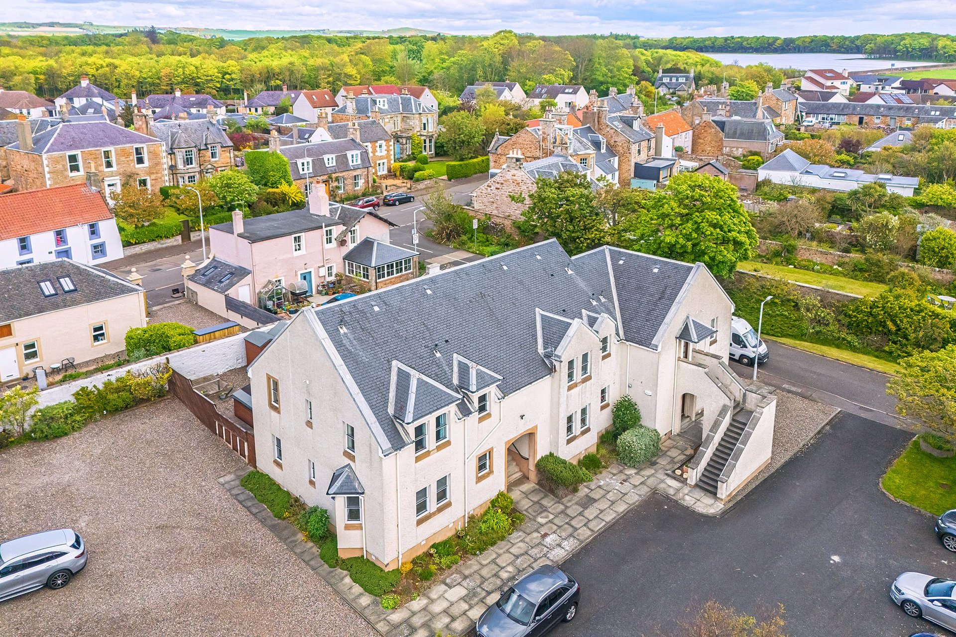 6 Lodge Walk, Elie, Leven, Fife, KY9 1DD - Picture #2