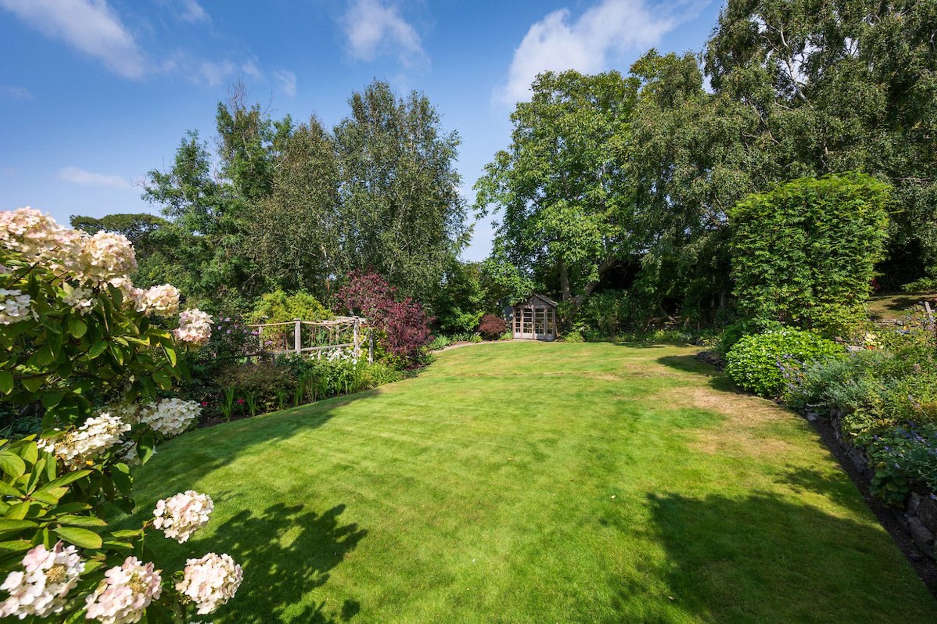 Beaconsfield, 37 Broomieknowe, Lasswade, Midlothian, EH18 1LN - Picture #2