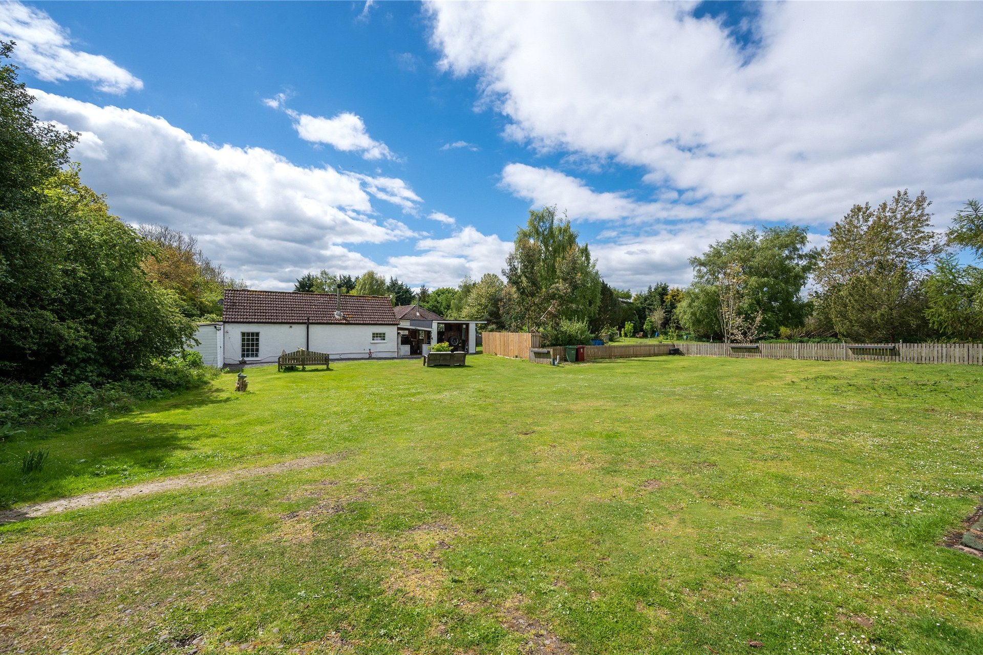 17 Cauldcoats Holdings, Linlithgow, Stirlingshire, EH49 7LY - Picture #25