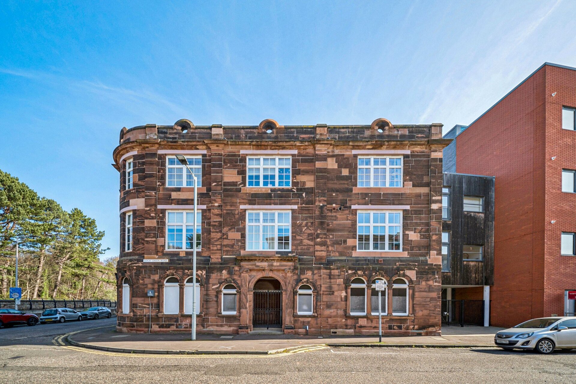 Flat 8, 75 Logie Green Road, Edinbrugh, EH7 4HF - Picture #1