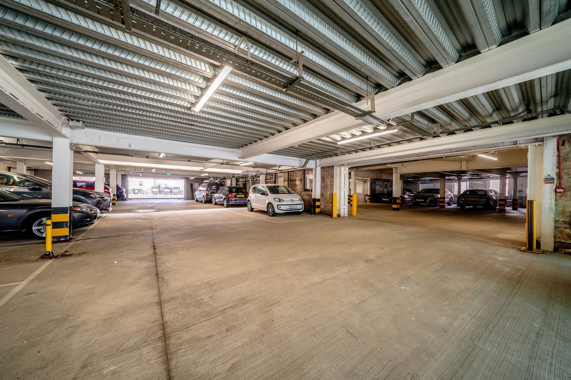 33/29 Water Street, Leith, Edinburgh, EH6 6SZ - Picture #23