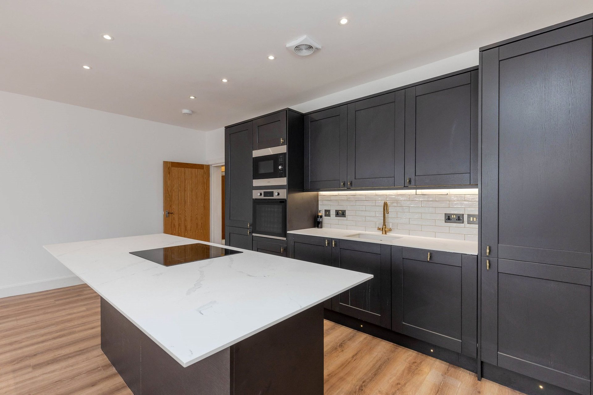 21/3 Forth Street, Edinburgh, Midlothian, EH1 3LE - Picture #5