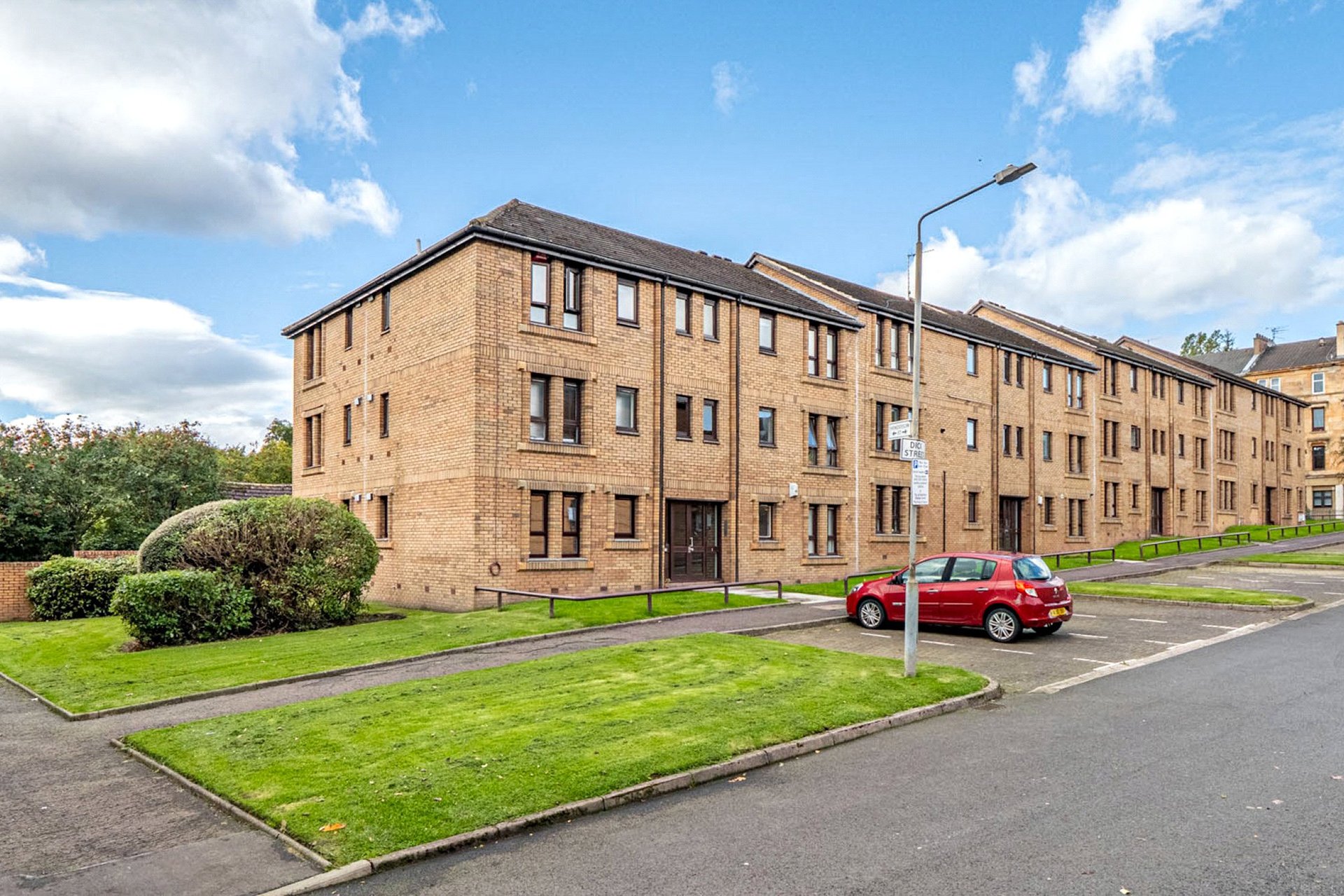 Flat 0/3, 1 Dick Street, North Kelvinside, Glasgow, G20 6JF - Picture #2