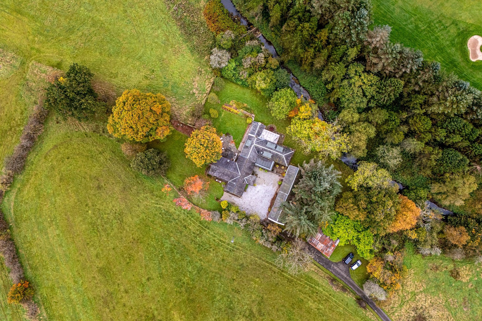 Barcapel Holm Farm, Newton Mearns, Glasgow, East Renfrewshire, G77 6NN - Picture #46