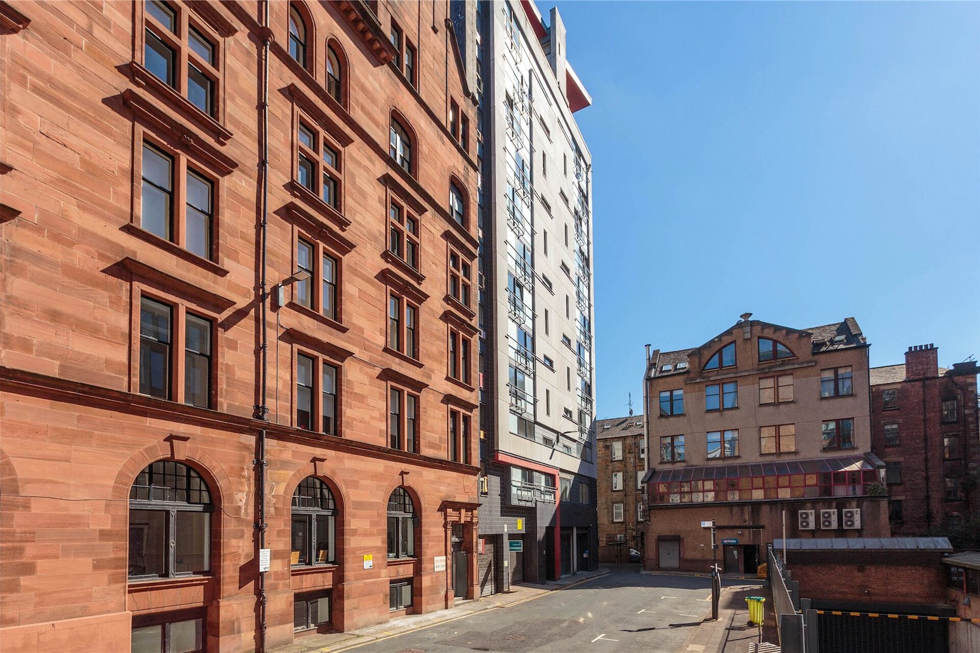 2/2, 100 Holm Street, Glasgow, G2 6SY - Picture #1