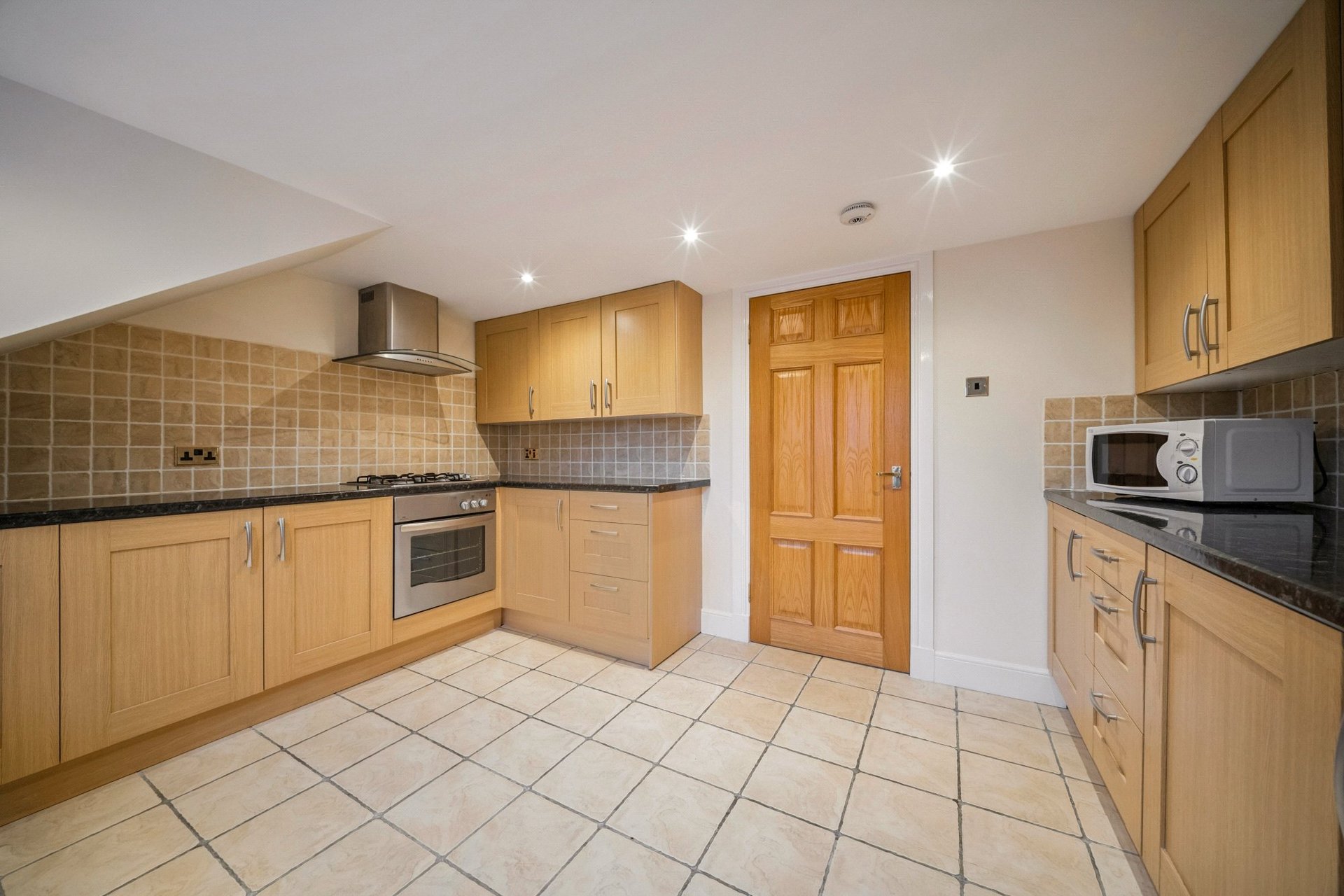 2FL, 41 Polwarth Terrace, Edinburgh, EH11 1NL - Picture #5