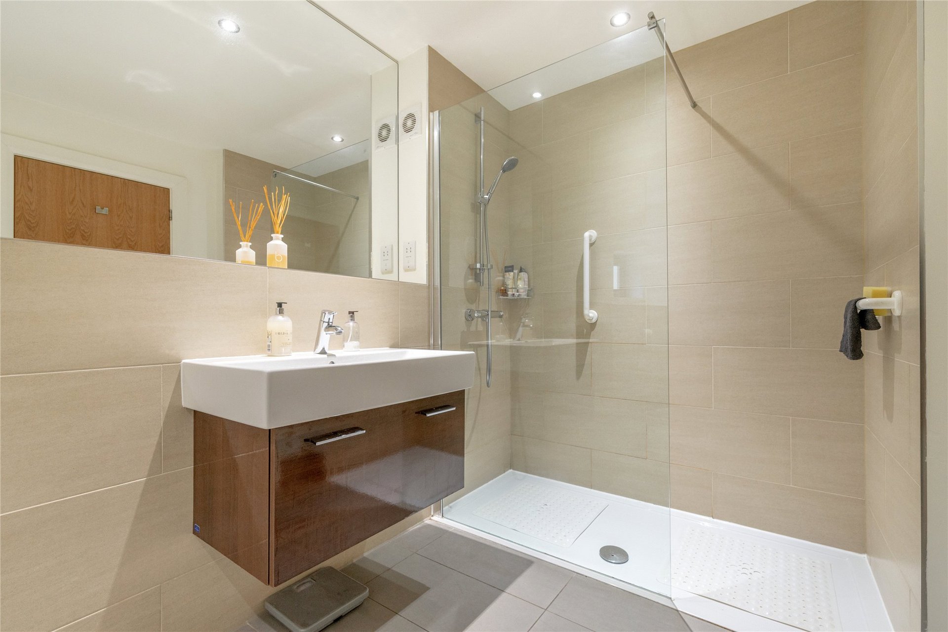 1/3 Northumberland Place Lane, Edinburgh, EH3 6LD - Picture #10