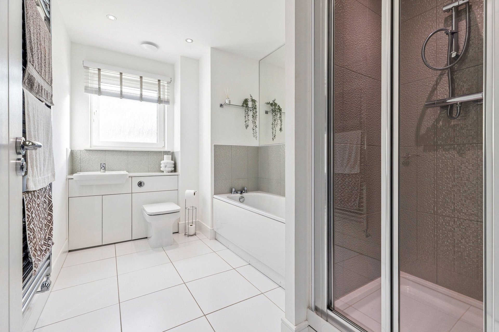 8 Sandwick Crescent, Newton Mearns, Glasgow, East Renfrewshire, G77 5WU - Picture #45