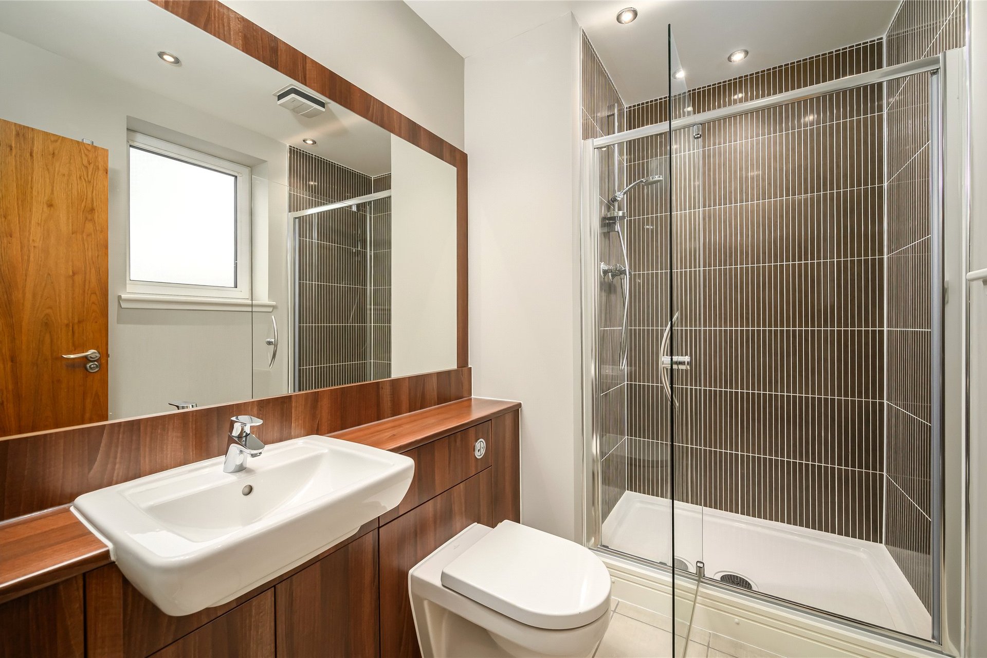 62/7 Larkfield Gardens, Edinburgh, EH5 3QB - Picture #17