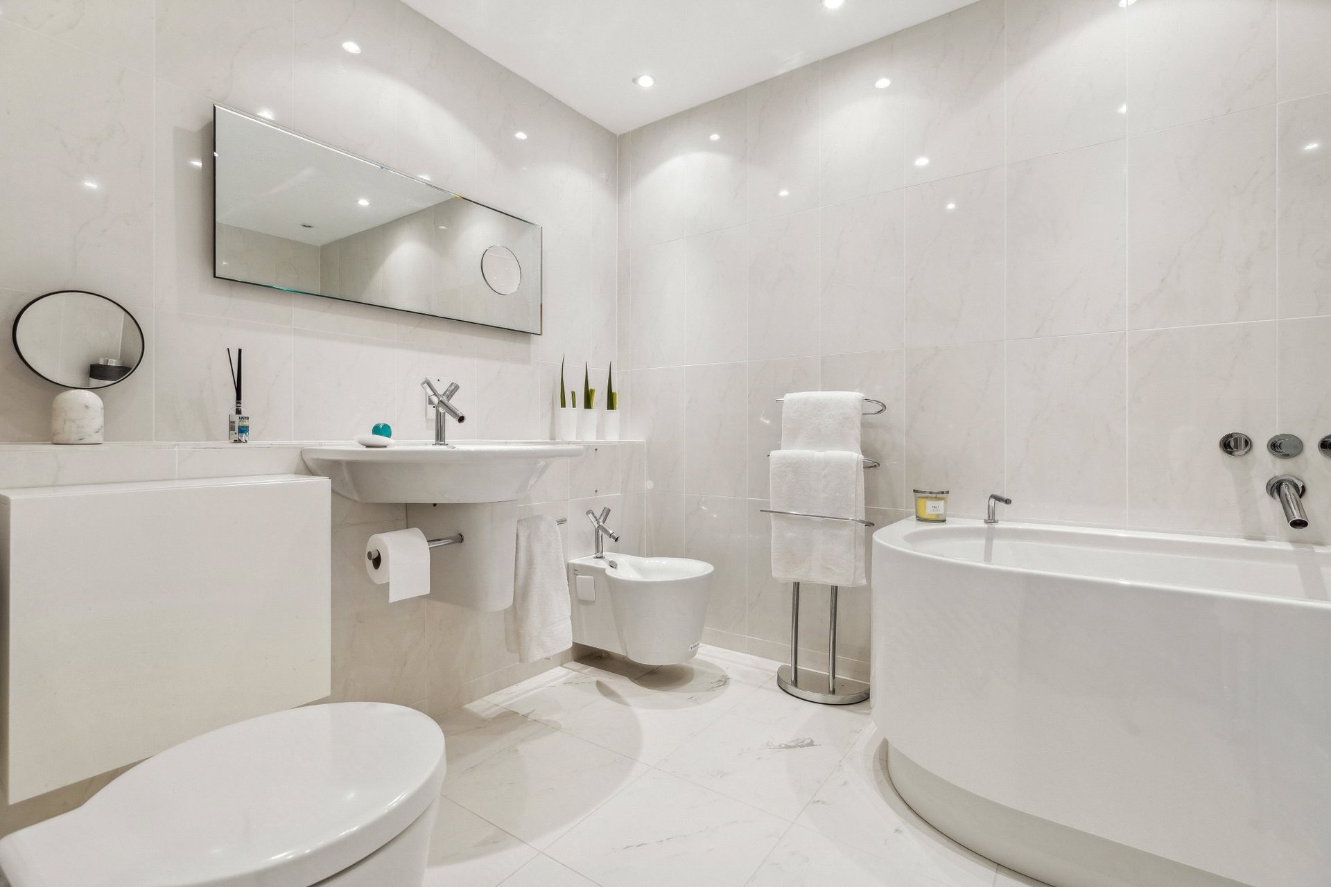 Tigh Geal, Station Road, Rhu, Helensburgh, Argyll and Bute, G84 8LW - Picture #46