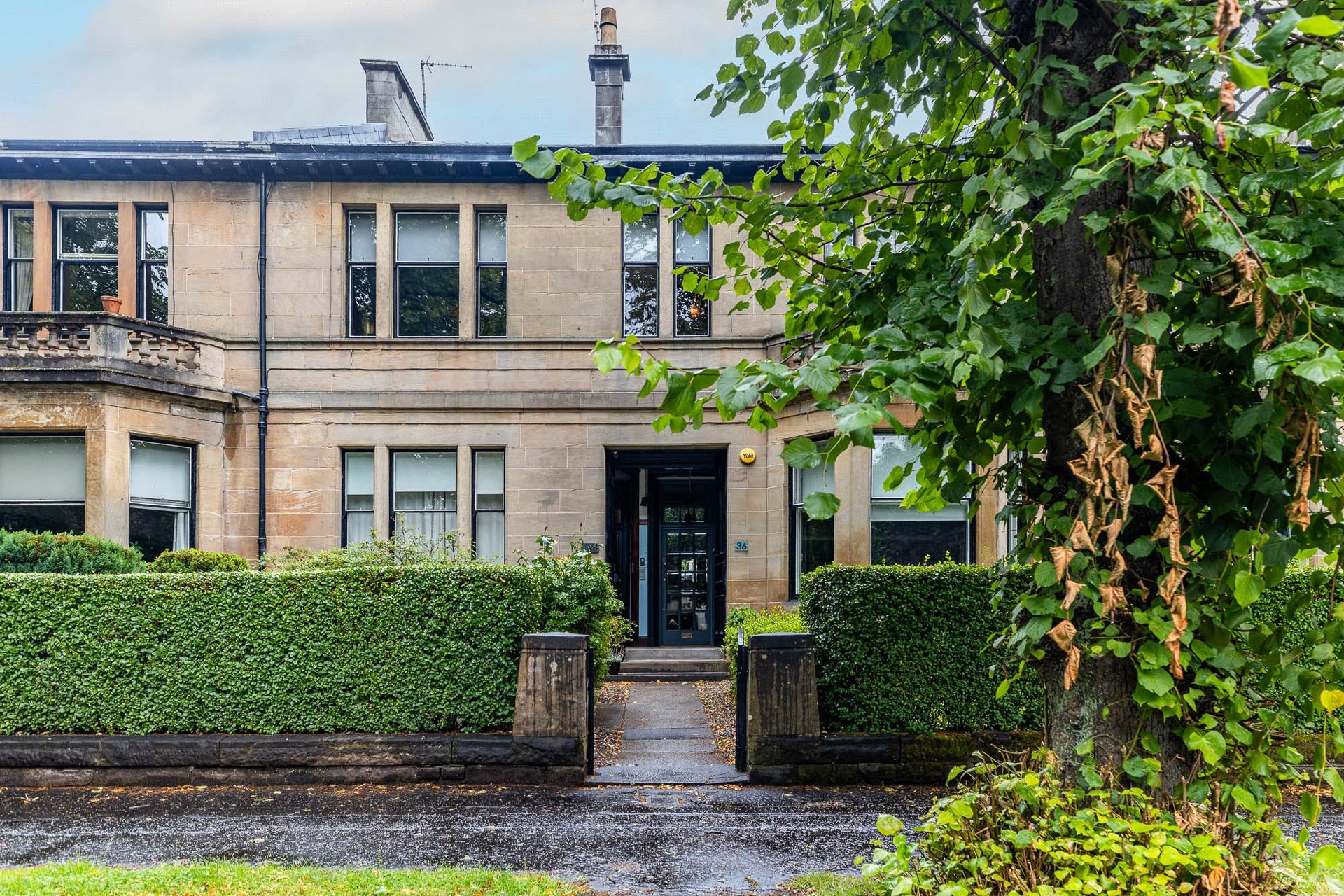36B Balshagray Drive, Broomhill, Glasgow, G11 7DD - Picture #2