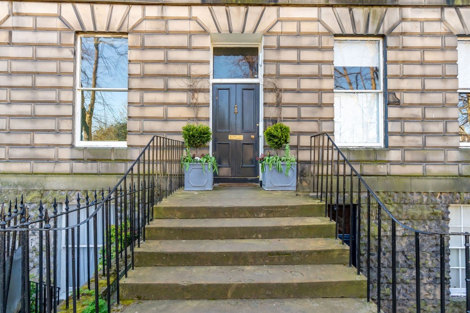 8 Bellevue Crescent, Bellevue, Edinburgh, EH3 6ND - Picture #3