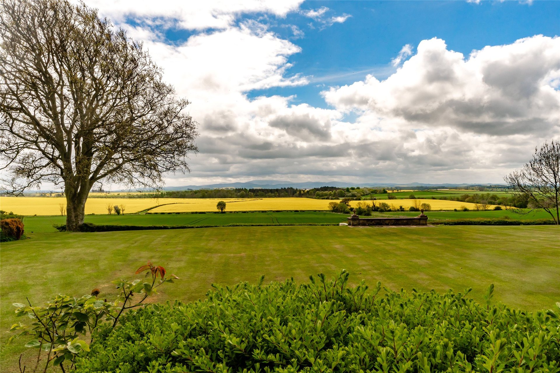 Laws House, Duns, Berwickshire, TD11 3LU - Picture #35