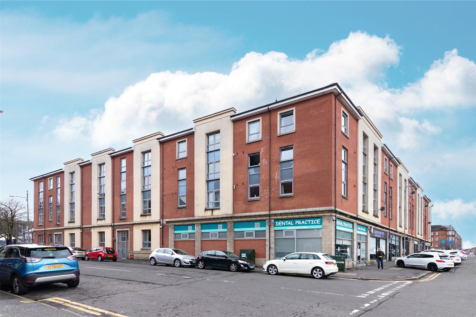 2/2, 4 Alexandra Gate, Glasgow, G31 3AY - Picture #1