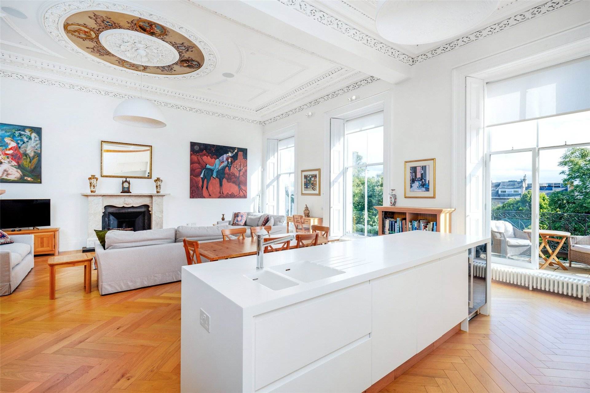 First Floor, 10 Claremont Terrace, Park, Glasgow, G3 7XR - Picture #3