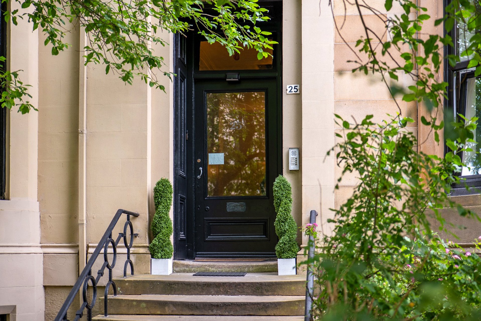 Flat 3, 25 Hillhead Street, Hillhead, Glasgow, G12 8PX - Picture #2