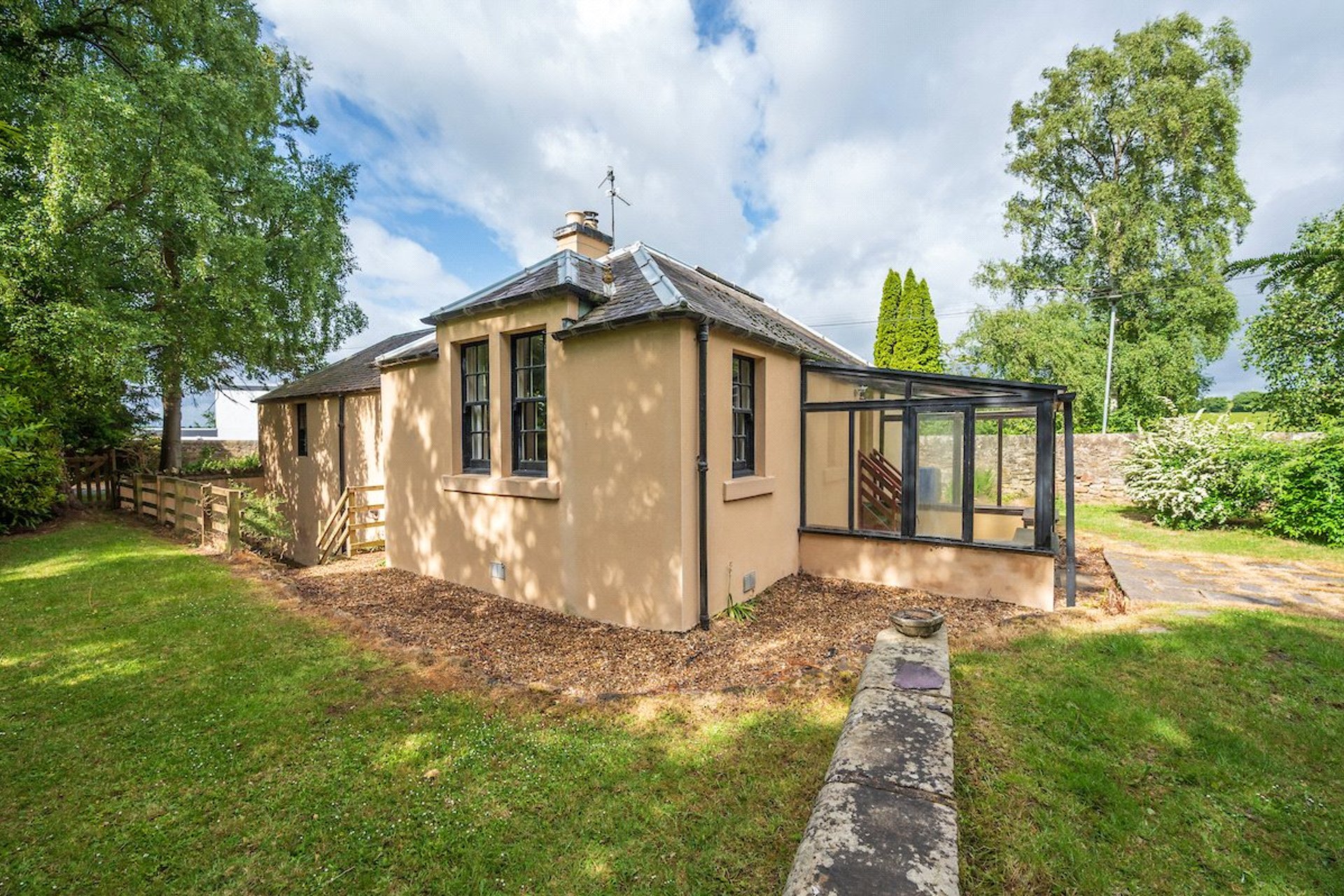 Mount Esk House & Gate Lodge, 11 Kevock Road, Lasswade, Midlothian, EH18 1HT - Picture #36