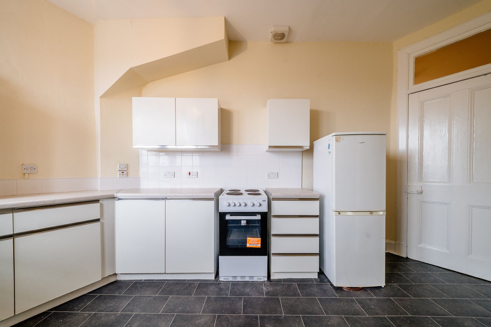 4/2, 4 Baliol Street, Glasgow, Lanarkshire, G3 6UU - Picture #10