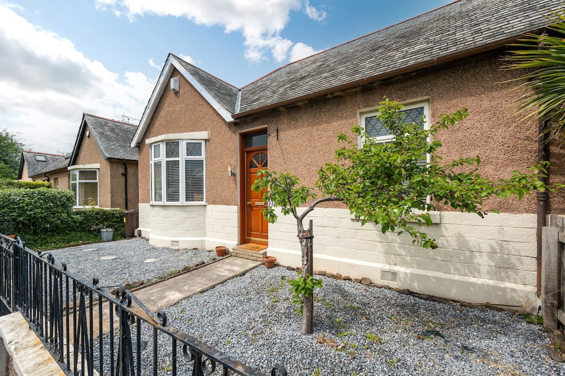 33 Riverside Gardens, Musselburgh, East Lothian, EH21 6NN - Picture #1