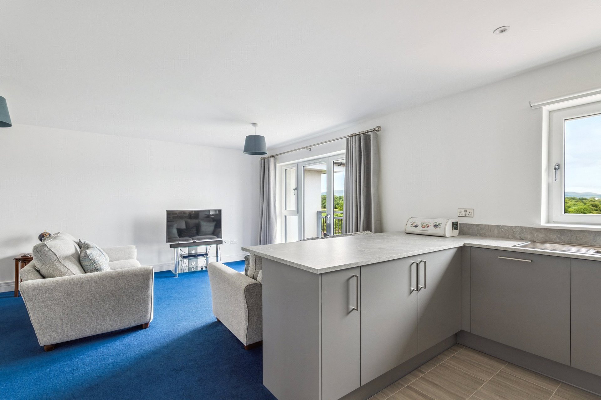 Flat 3/4, 38 Towing Drive, Bishopbriggs, Glasgow, East Dunbartonshire, G64 3NR - Picture #9