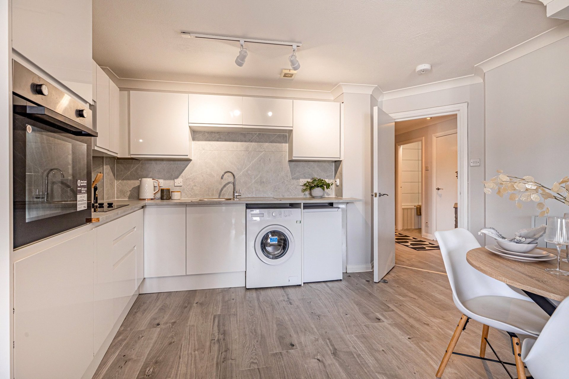 Flat 16, Norval Court, 12 Norval Street, Partick, Glasgow, G11 7RX - Picture #9