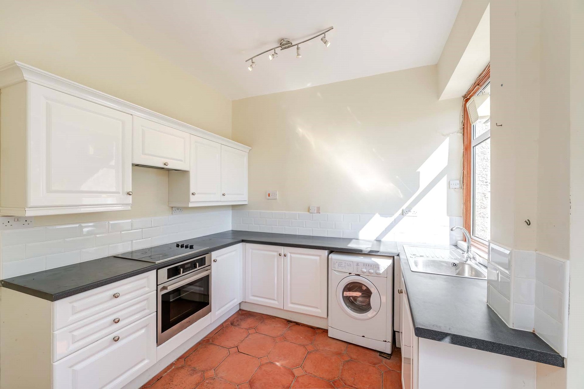 8 Golf Road, Clarkston, Glasgow, East Renfrewshire, G76 7LZ - Picture #13
