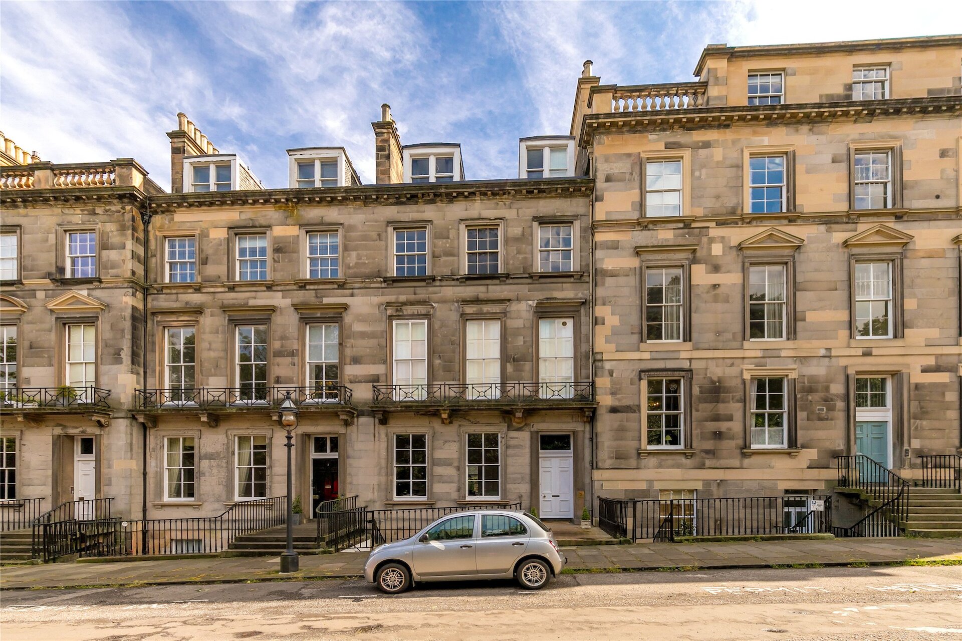 2/2 Oxford Terrace, Edinburgh, Midlothian, EH4 1PX - Picture #1