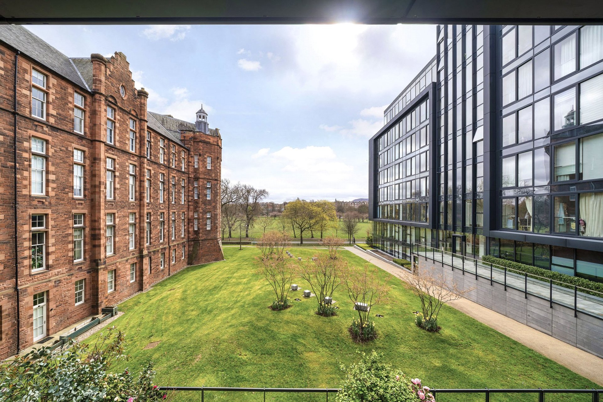 Flat 5, 12 Simpson Loan, Edinburgh, EH3 9GP - Picture #8