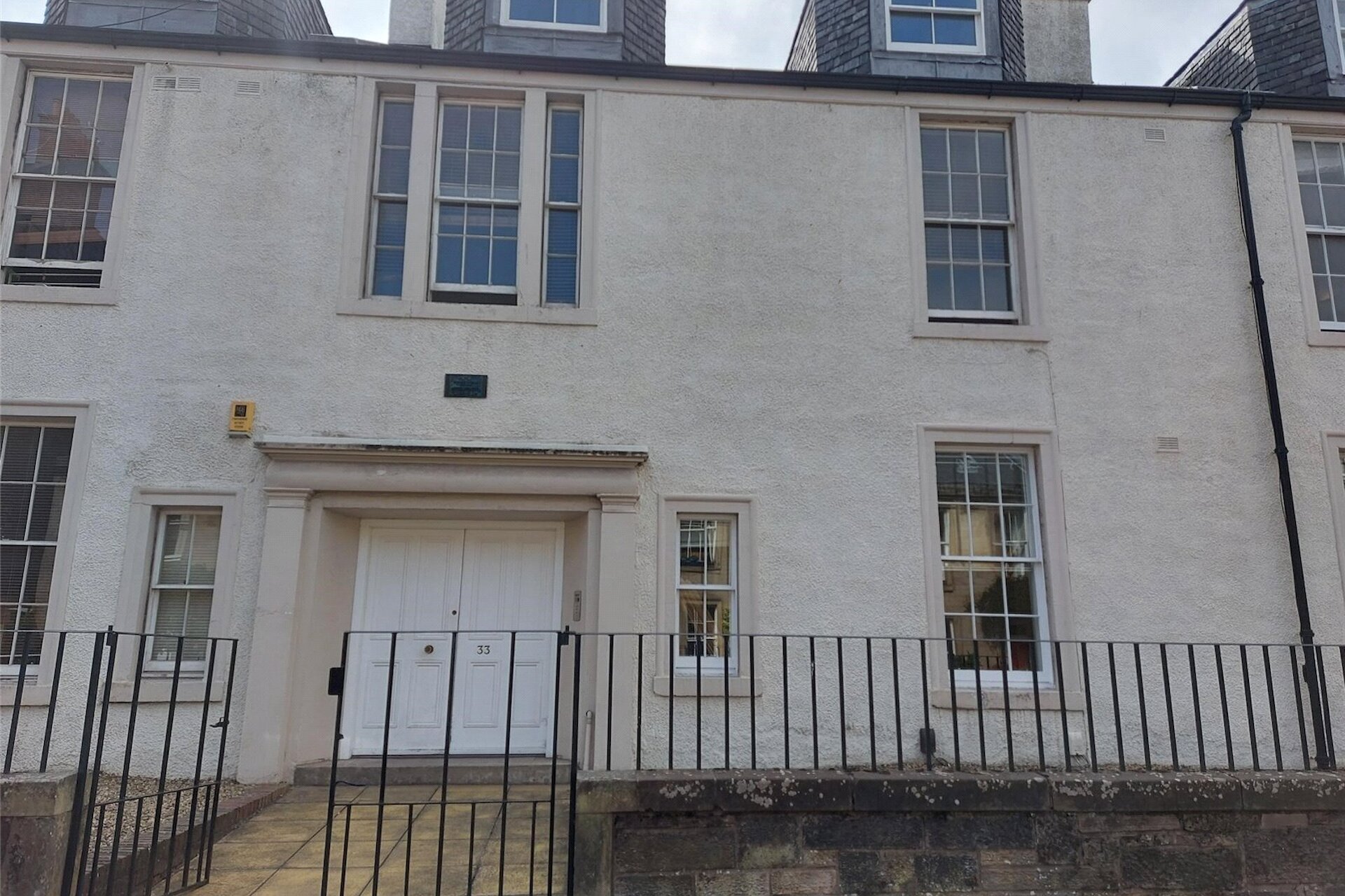 Flat 2, 33 Gilmore Place, Edinburgh, Midlothian, EH3 9NG - Picture #1
