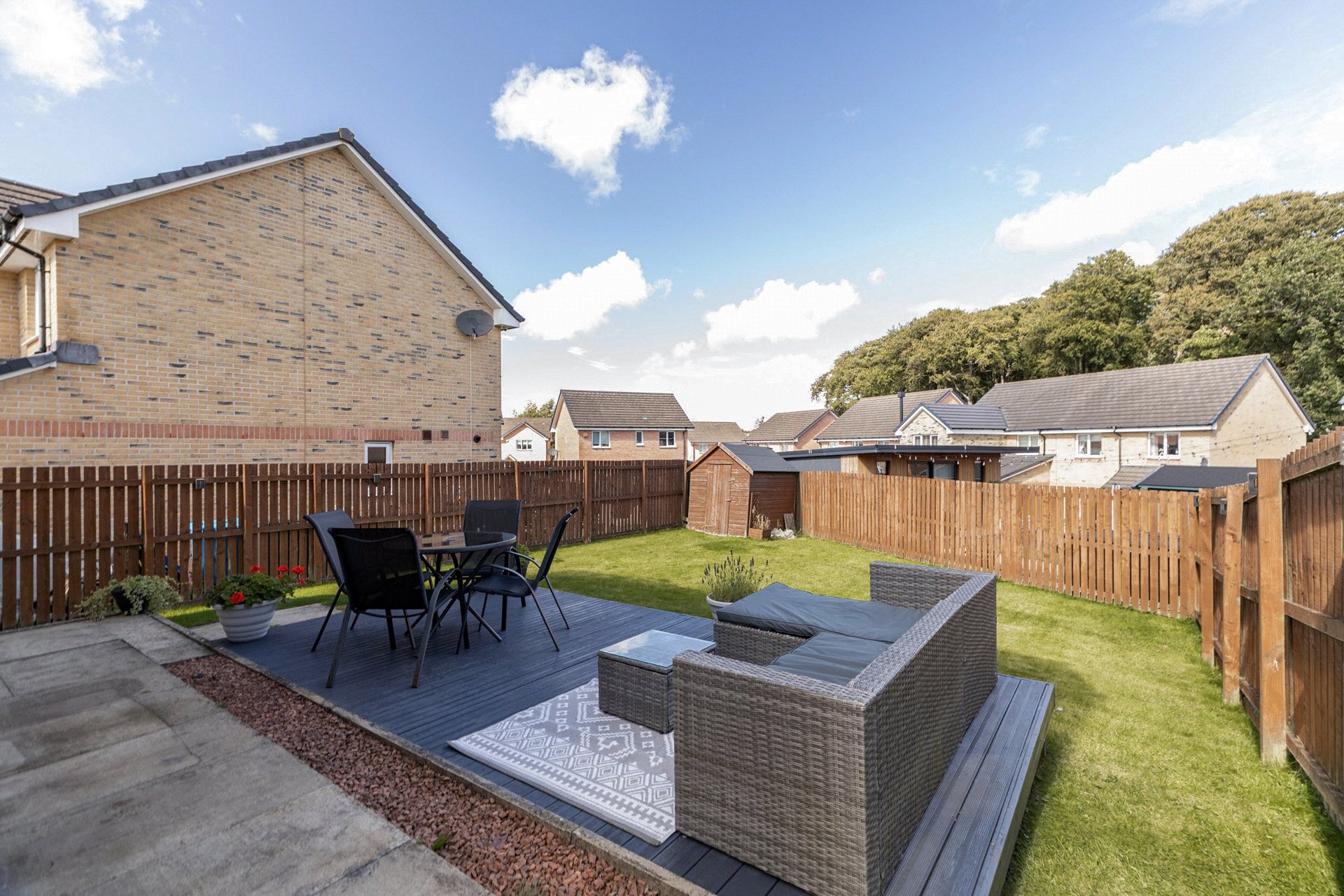 6 Daisy Place, Newton Mearns, Glasgow, G77 6FW - Picture #23