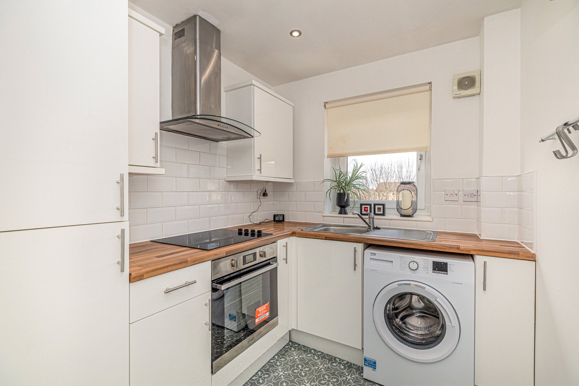 Flat H, 9 Grovepark Gardens, North Woodside, Glasgow, G20 7JB - Picture #5