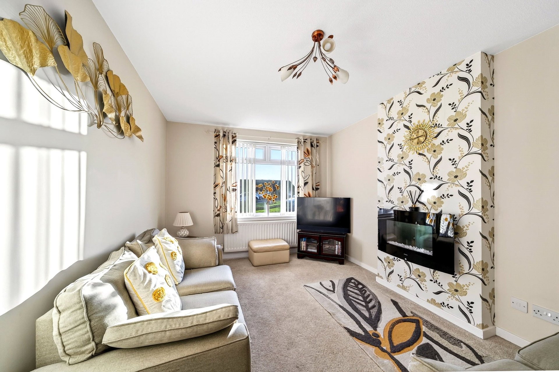 10 Knivestone Court, Tweedmouth, Berwick-upon-Tweed, Northumberland, TD15 2YY - Picture #3