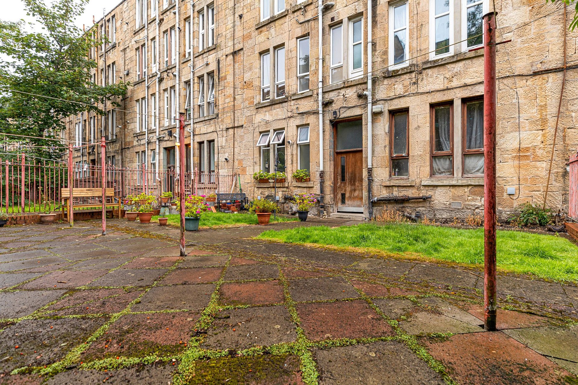 2/2, 70 Torrisdale Street, Queens Park, G42 8PJ - Picture #16