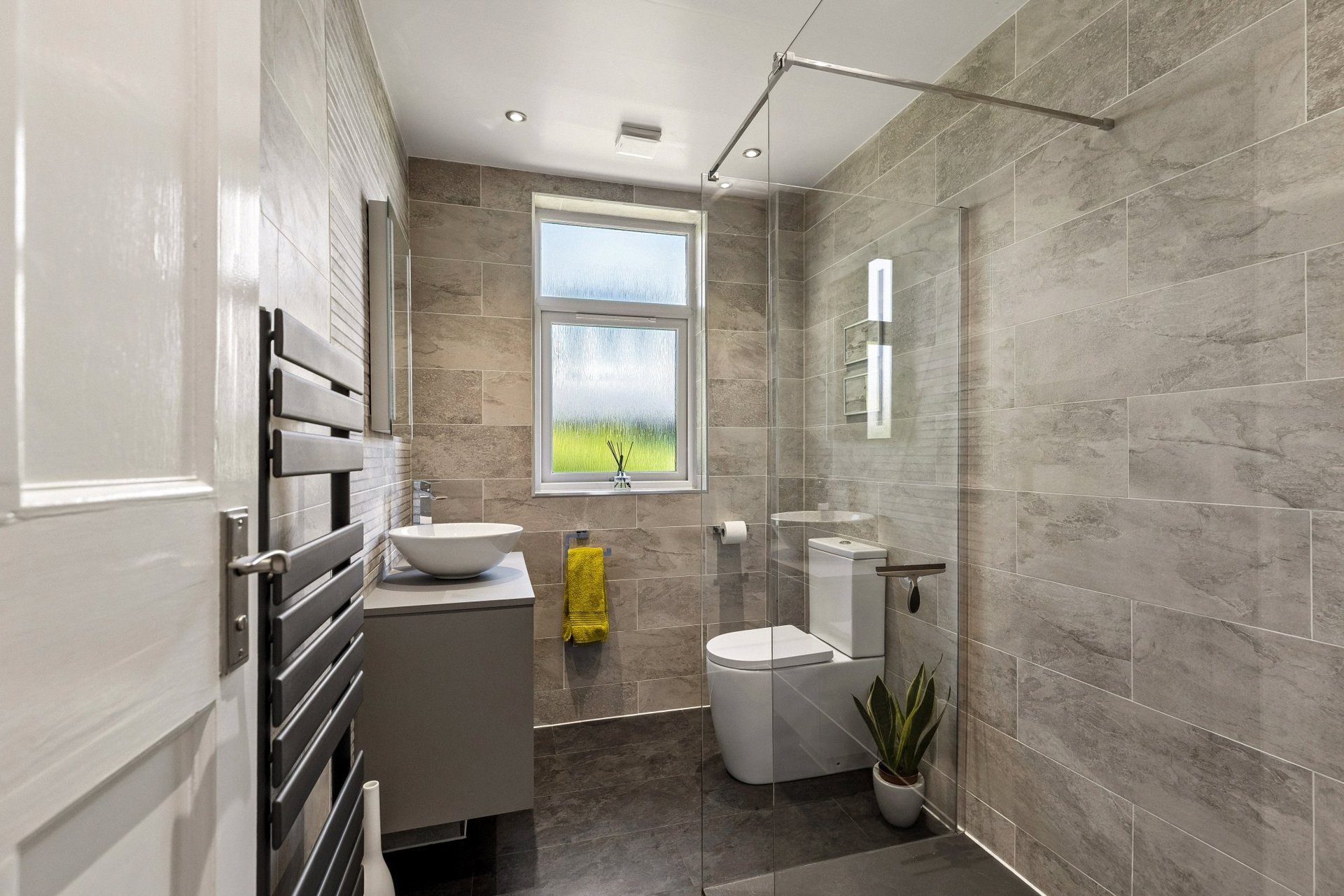 19 Douglas Park Crescent, Bearsden, G61 3DS - Picture #19