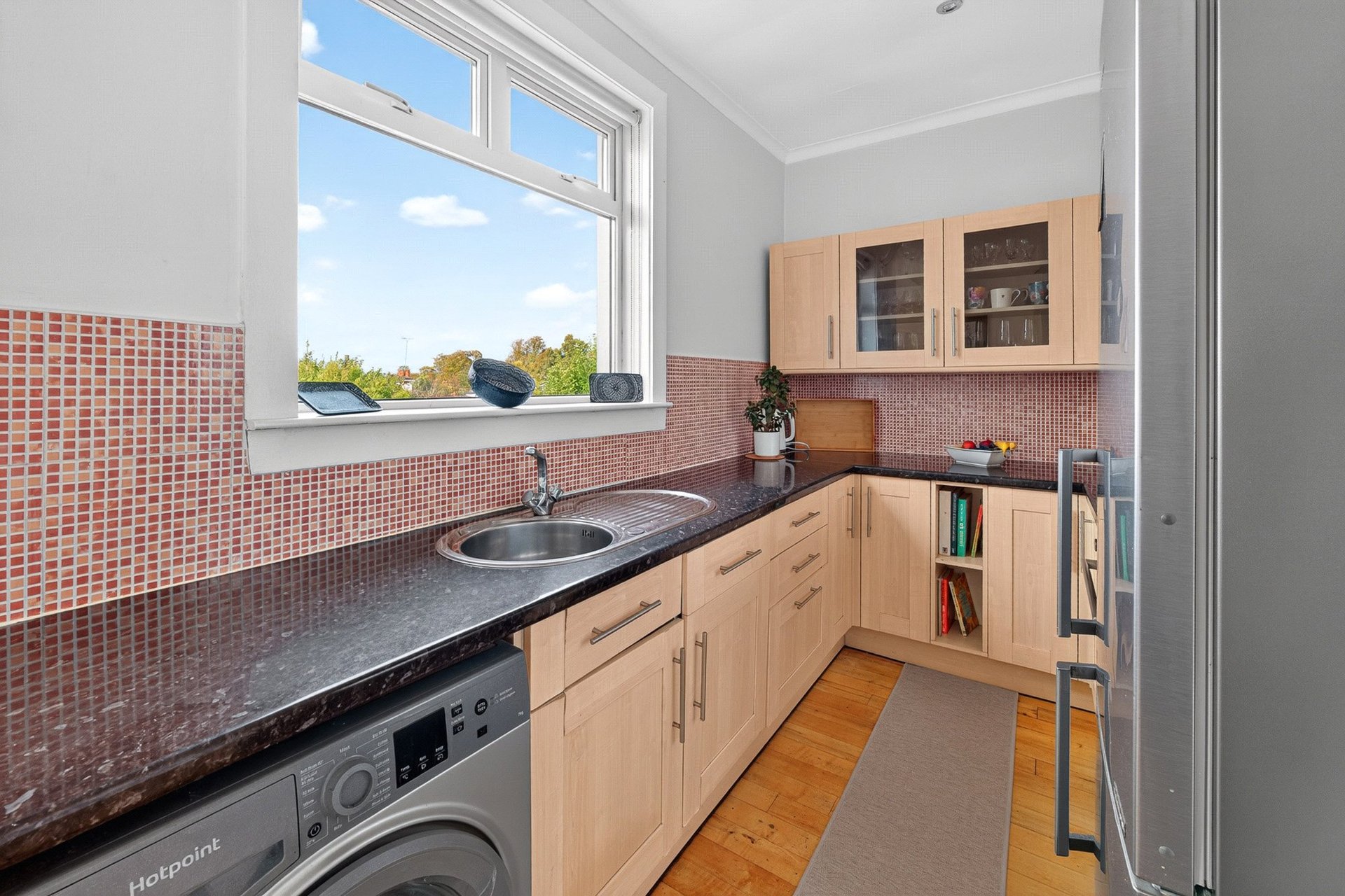7 Glenwood Drive, Thornliebank, Glasgow, G46 7EN - Picture #11