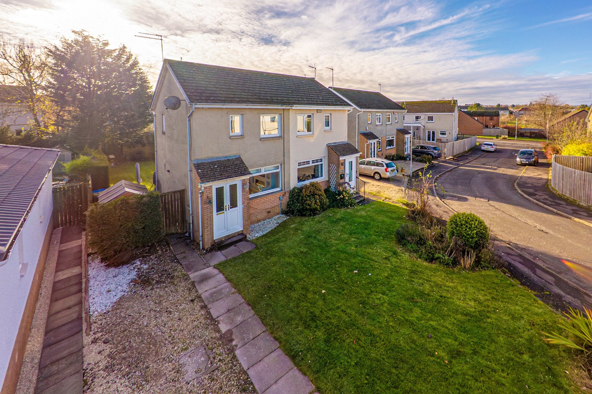 5 Maybole Grove, Newton Mearns, Glasgow, G77 5SX - Picture #1