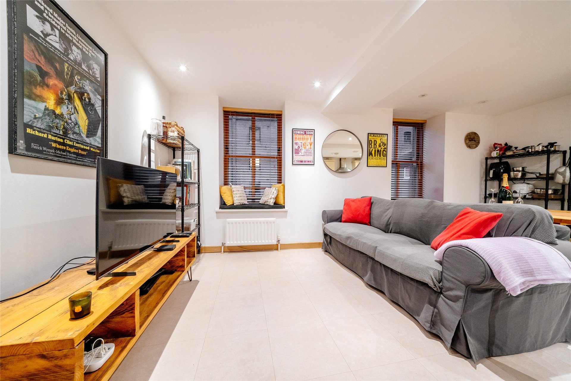 33/2 Water Street, Edinburgh, Midlothian, EH6 6SZ - Picture #2