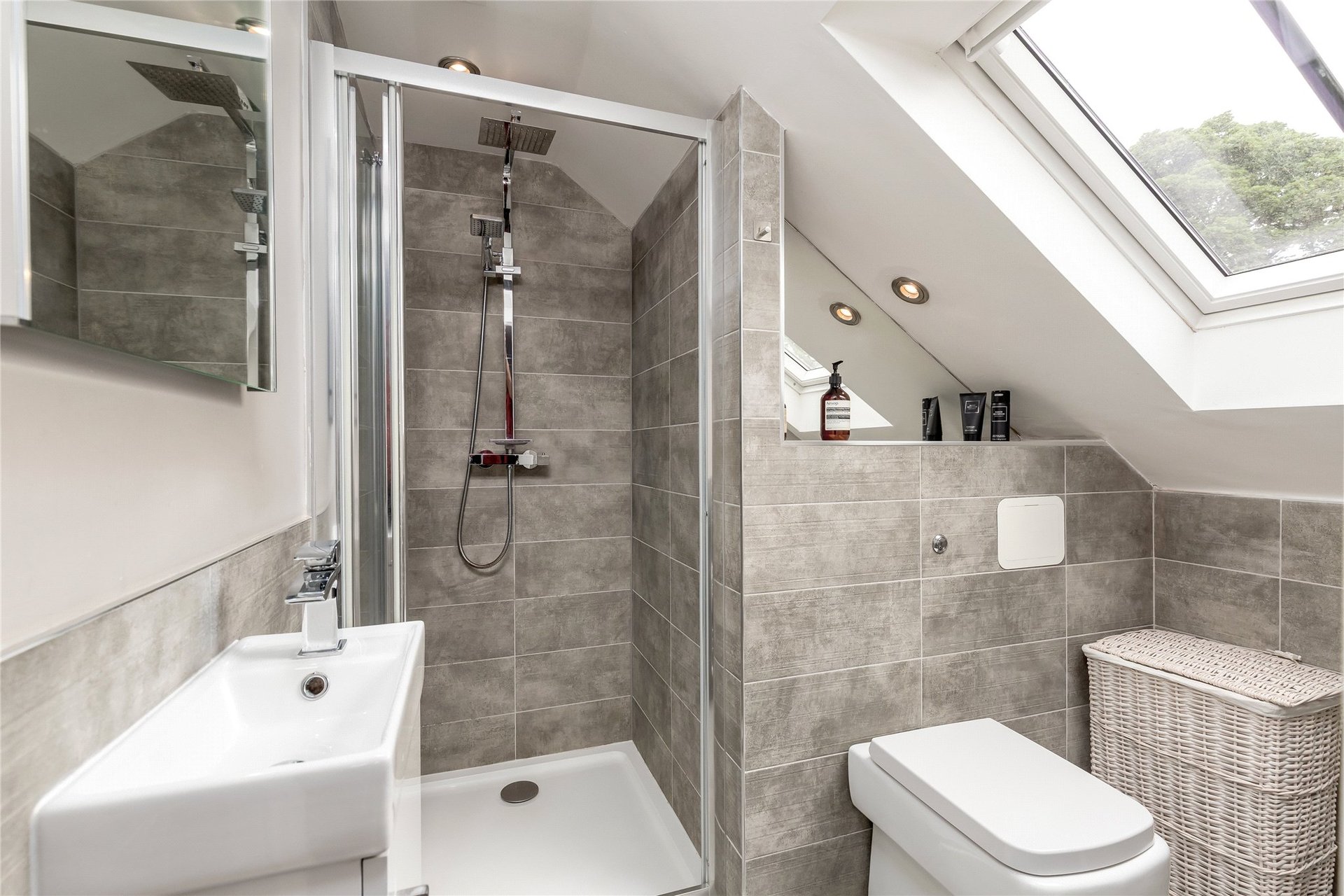 16c Liberton Brae, Edinburgh, EH16 6AE - Picture #12