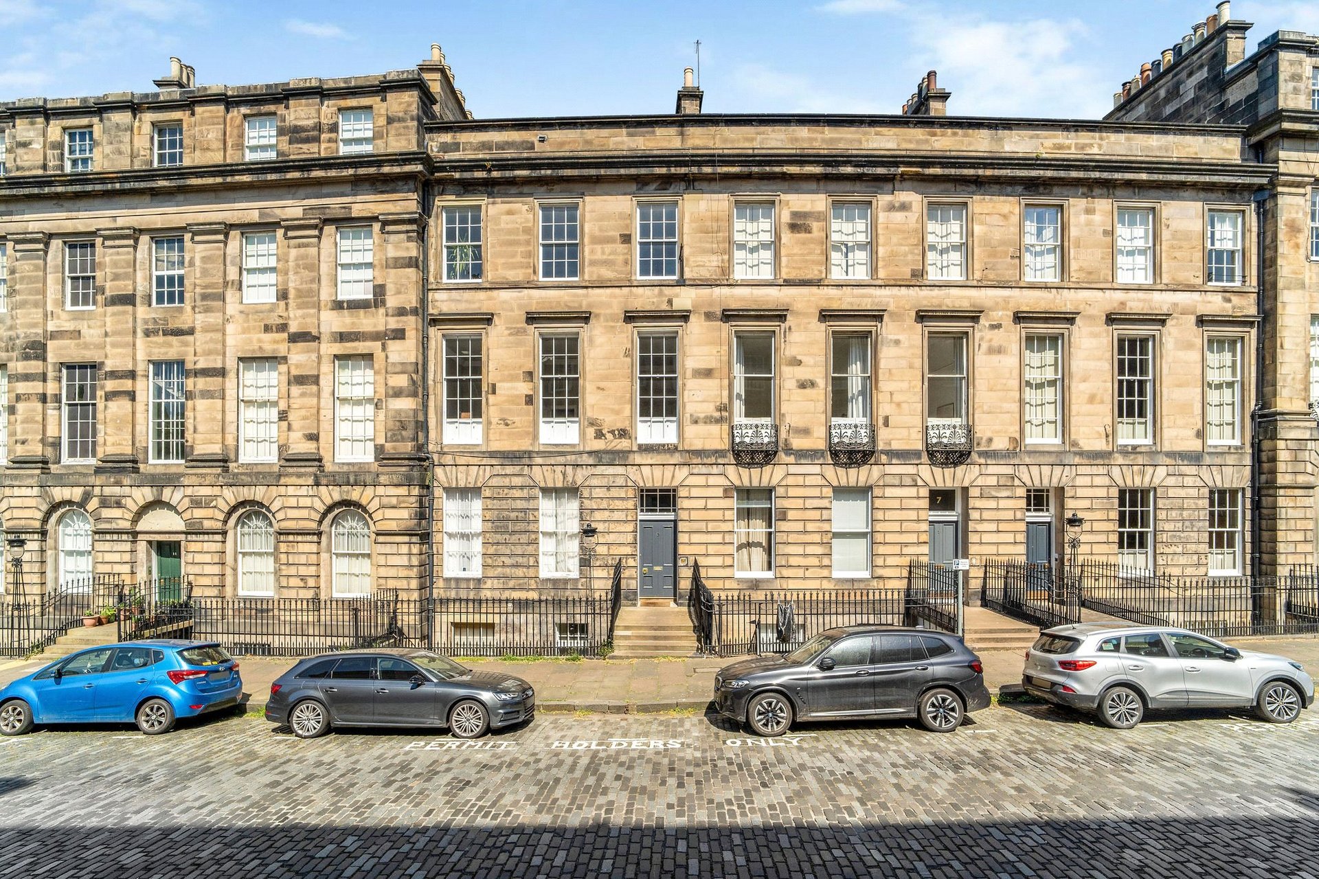 9/4 Darnaway Street, Edinburgh, Midlothian, EH3 6DW - Picture #2
