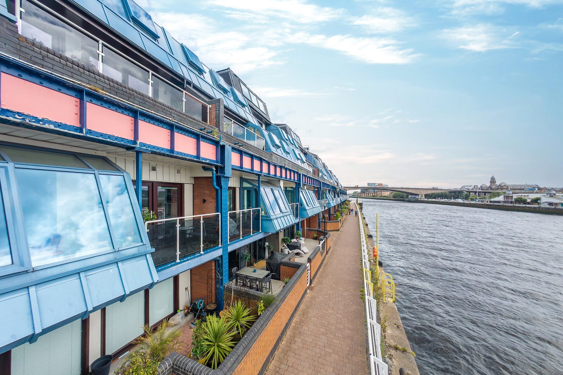 Flat 2, 83 Lancefield Quay, Glasgow City, G3 8HA - Picture #1