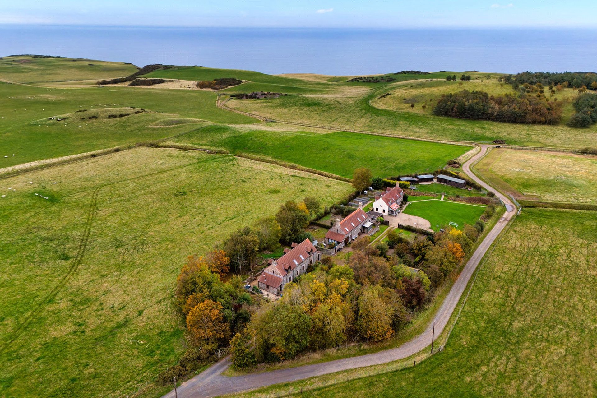 Tumble Cottage, Lumsdaine, Coldingham, Scottish Borders, TD14 5UA - Picture #2