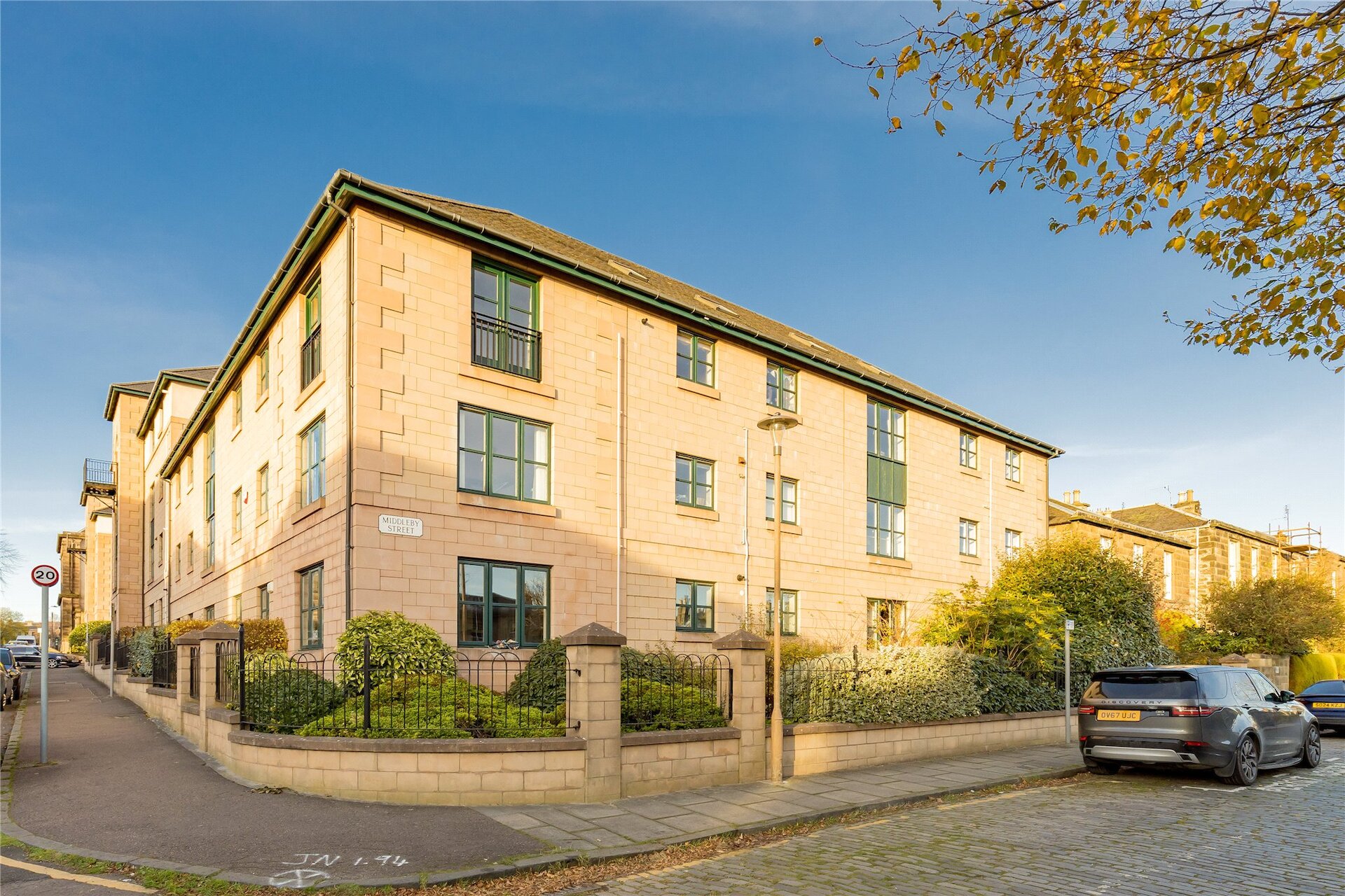 19/9 South Gray Street, Newington, Edinburgh, EH9 1TE - Picture #1