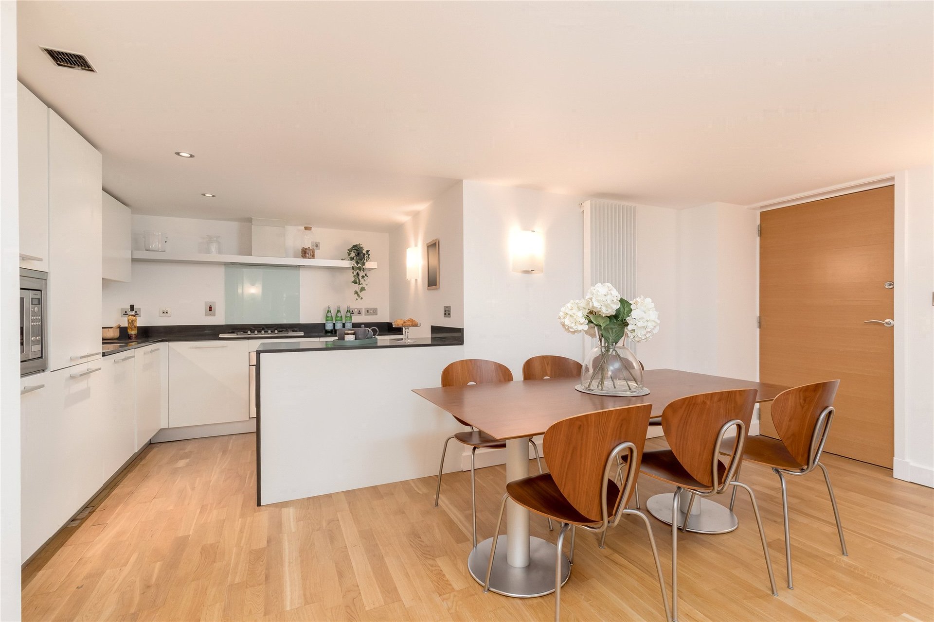 25/9 Simpson Loan, Quartermile, Edinburgh, EH3 9GE - Picture #17